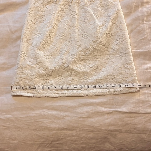 Lace Mini Dress - Cream - Picture 13 of 16